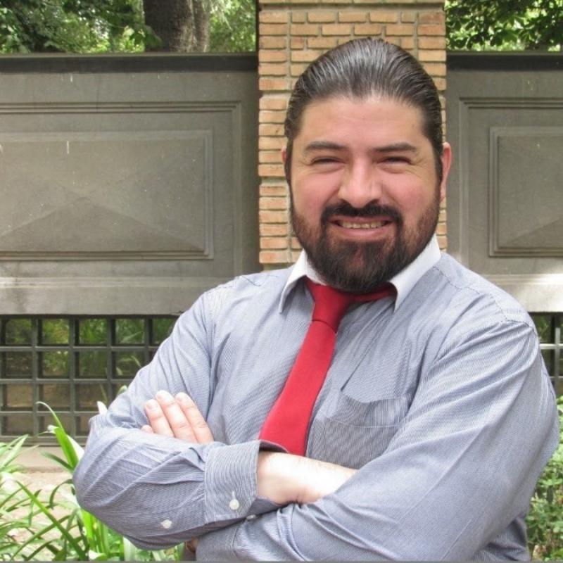 Retrato profesional de Felipe Agurto